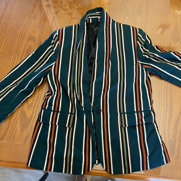 Zara Blazer - Picture 2 of 3